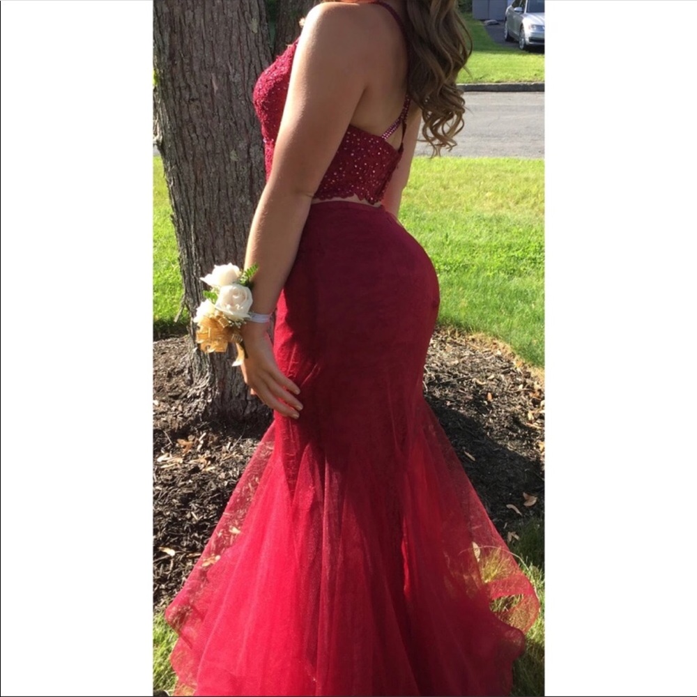 Gorgeous formal dress